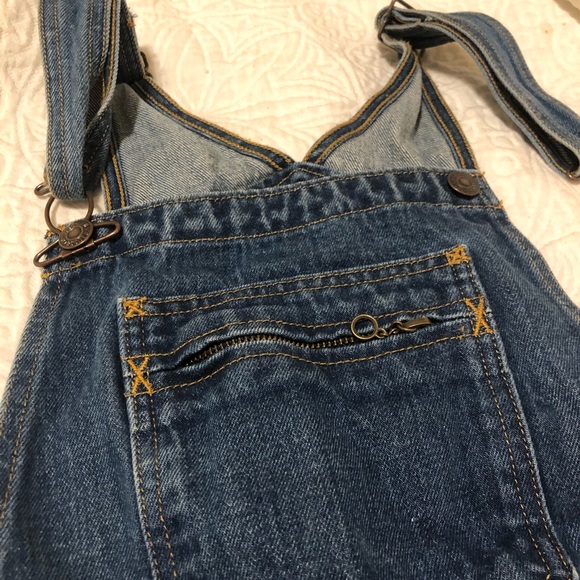 Levi’s overalls - Picture 2 of 4